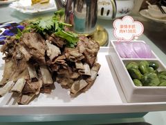 豪情手抓肉-巴特餐饮6加1音乐餐吧·新疆菜