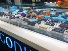 面包甜点陈列柜-GODIVA(国际金融中心店)