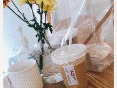 -Cafe on warm(丹霞店)