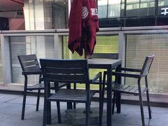 露天位-汉堡王(北京三里屯购物中心)