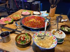 -老街·稳拈老火锅(海椒市店)