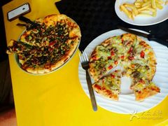 -Baan Ploy Samed Restaurant ร้านอาหารบ้านพลอยเสม็ด