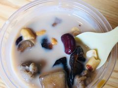 -八婆婆烧仙草(曾厝垵店)