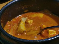 猪肉泡菜汤-肉甲韩国木炭烤肉(新壹街1店)