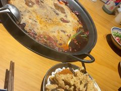 -旧街市鲜货老火锅(大光路店)