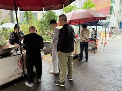 -六广门毛阿姨糯米饭