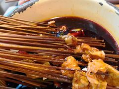 -拈签一笑黄牛肉辣卤串串