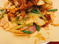 -侬佳蒸菜馆(听潮店)