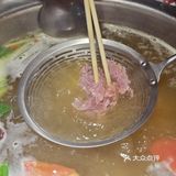  探店小牛滚滚