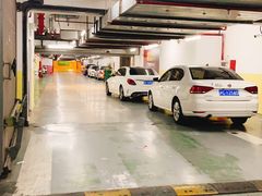 -奉贤宝龙城市广场·停车场