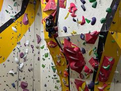 -问山MountQuest攀岩馆