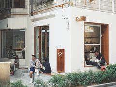 -Line 咖啡(石厦花园店)