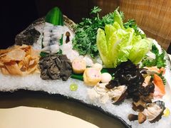 -余欢领鲜火锅(新街口店)