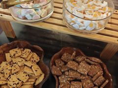 -圣丰索菲特·2 On 988 Café 自助餐厅