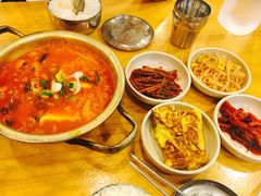 -金北顺大锅家(신사본점)