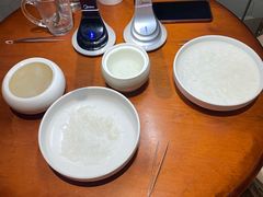 -燕庭·纯燕窝·甜品下午茶(南京西路店)