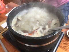 -鲁朗边巴次仁农家石锅