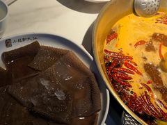 -小龙翻大江文化火锅(宽窄店)