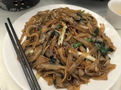 -五谷芳乳鸽王(海景店)