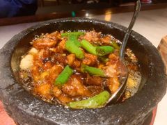石锅杭椒牛蛙-桂满陇-西湖船宴(西单大悦城店)