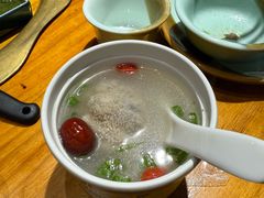 -一群羊手扒肉·火锅·早茶(远东公寓店)