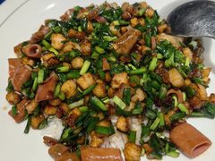-湖畔鲁菜·二十年老字号餐厅(大明湖店)