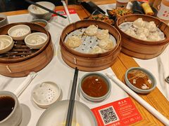 -馋三尺蟹粉小笼(人民广场店)