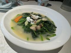 -维园悦谱·海派家常菜(乌鲁木齐南路店)