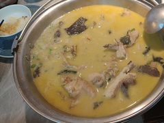 -鱼你相聚·河鲜馆(袁家岭店)