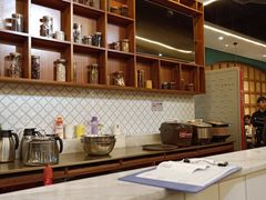 -胡须佬鸡煲四季火锅店(石厦西村直营店)