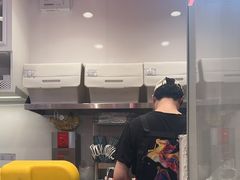 -DQ·蛋糕·冰淇淋(东方宝泰店)