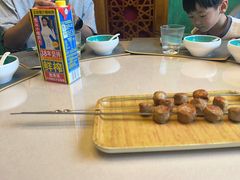 -乡村馕坑肉·烧烤·新疆菜·本地人更爱吃(阿勒泰首店)