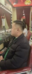 -东方先生国潮男士理发馆