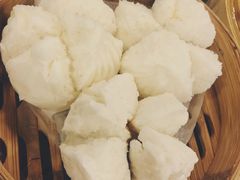 蜜汁叉烧包-点都德(北京路贰店)