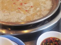 -老来福·非遗酸汤兔(凯旋路店)