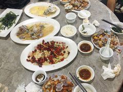 -四川小胡子海鲜(丁村万人海鲜广场店)