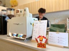 -SAFARI COFFEE
