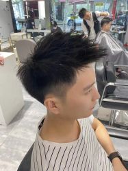 -卓梵美发·精品Salon
