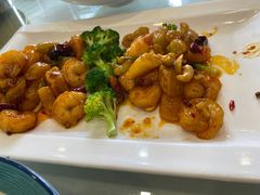 宫保虾球-大鸭梨烤鸭店(金顶街店)