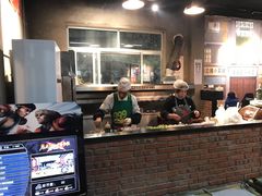 -胡同小馆(新威路店)
