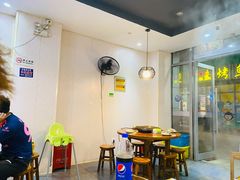 -重庆万州烤鱼(临港宝龙店)