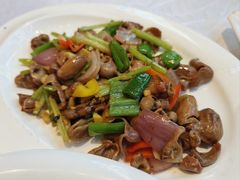 -大树头·森林餐厅(石碁店)