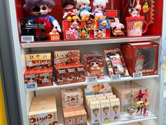-泡泡玛特POPMART(凯德大峡谷店)