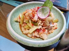 柠檬酸辣无骨凤爪-帕蓝·暹罗料理(曲阳店)