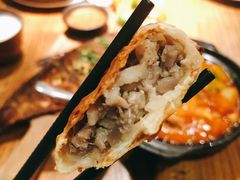 馕坑烤包子-阿里家·新疆烤肉酒場 by MIG