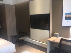 -杭州西湖湖滨银泰亚朵酒店