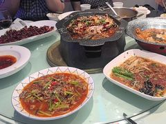 -巴特餐饮6加1音乐餐吧·新疆菜
