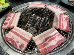 -喵小乙碳火烤肉(大坪协信星光天地店)