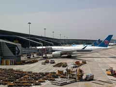 -广州白云国际机场-T2航站楼