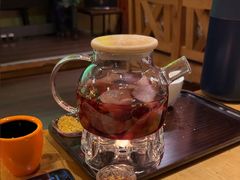 -月亮眼花园餐厅书吧酒吧